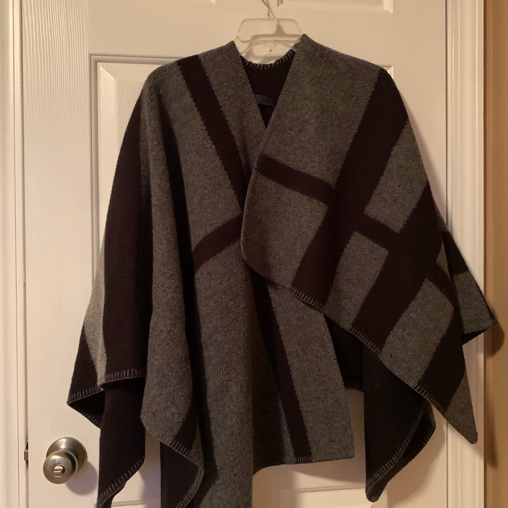 Burberry mega check cashmere and  wool cape